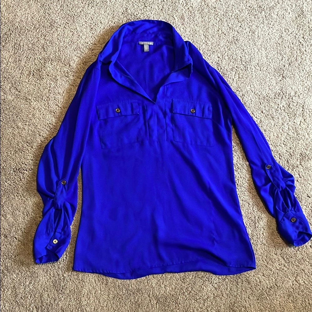 Charlotte Russe Women's Blue Button-Up Blouse